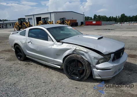 2007 Ford Mustang Gt из США, поврежденный, VIN 1ZVFT82H675302731